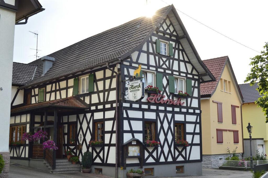 فندق كابيلروديكفي  Gasthaus Hirsch المظهر الخارجي الصورة